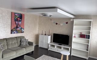 Apartament 3 camere zona Lunei - Poză 1