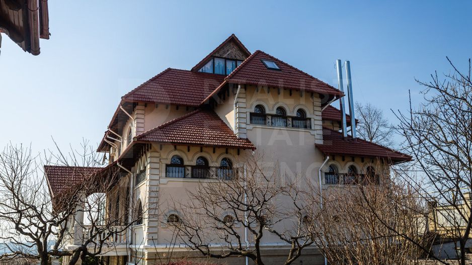 Vânzare casă de lux, 700 mp + 22 ari, situată în Tohatin - Poză 44