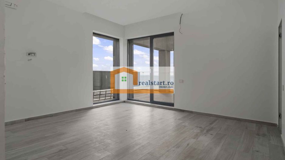 Vedere directa la Mare, Prima linie, Penthouse tip Duplex, bloc Boutique - Poză 25