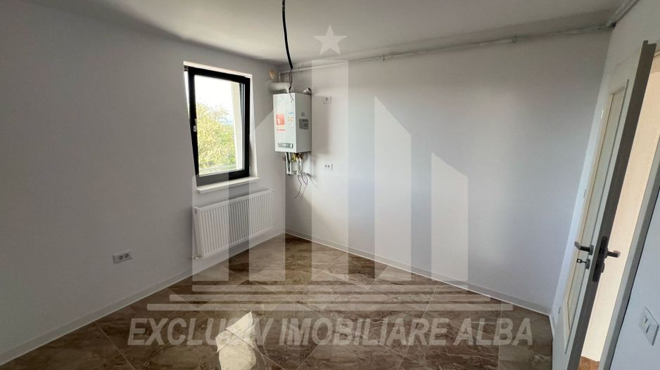 Aparament cu 3 camere, Cetate, Bloc Nou - Poză 7