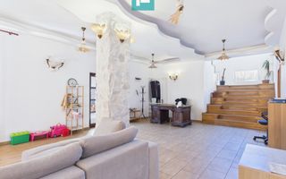 Vilă cu 8 camere și 407mp utili- Dumbrăvița - Poză 3
