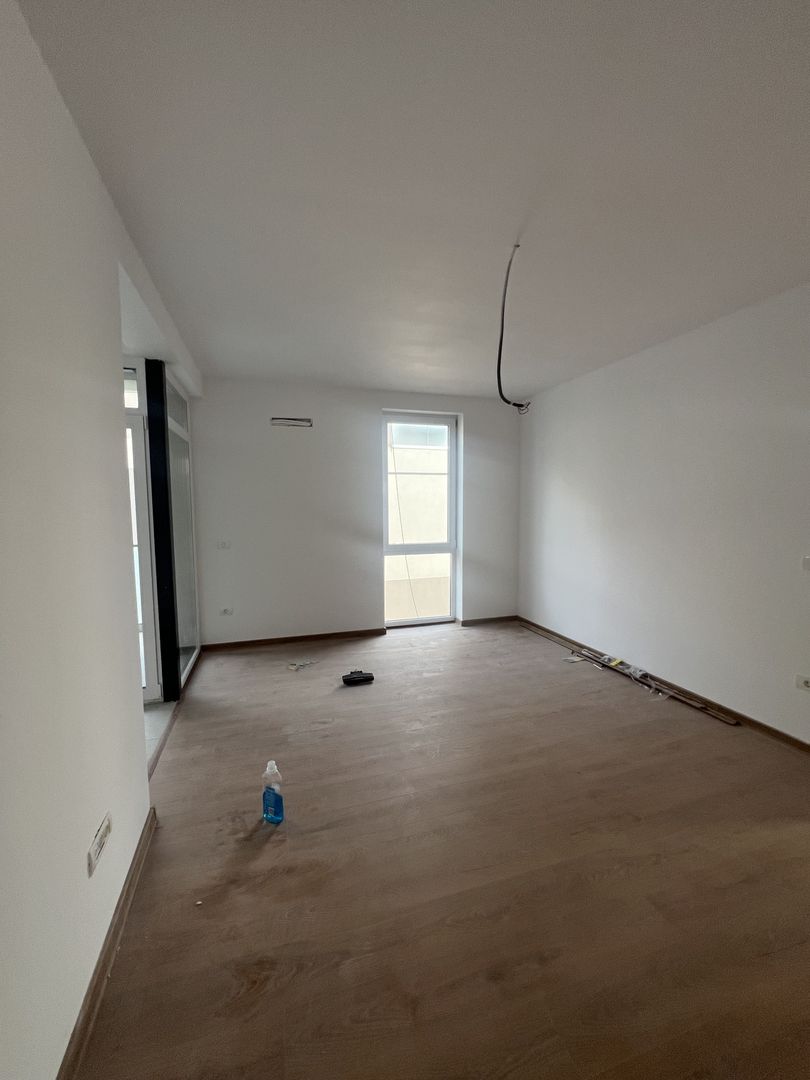 Apartament 2 cam bloc nou zona Selgros - Poză 13