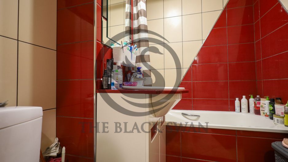 Apartament cu 3 camere de vanzare | Vest, Ploiesti | Comision 0% - Poză 11