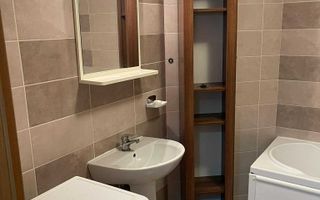 Apartament cu 2 camere, balcon generos, proximitatea Paltinia. - Poză 6