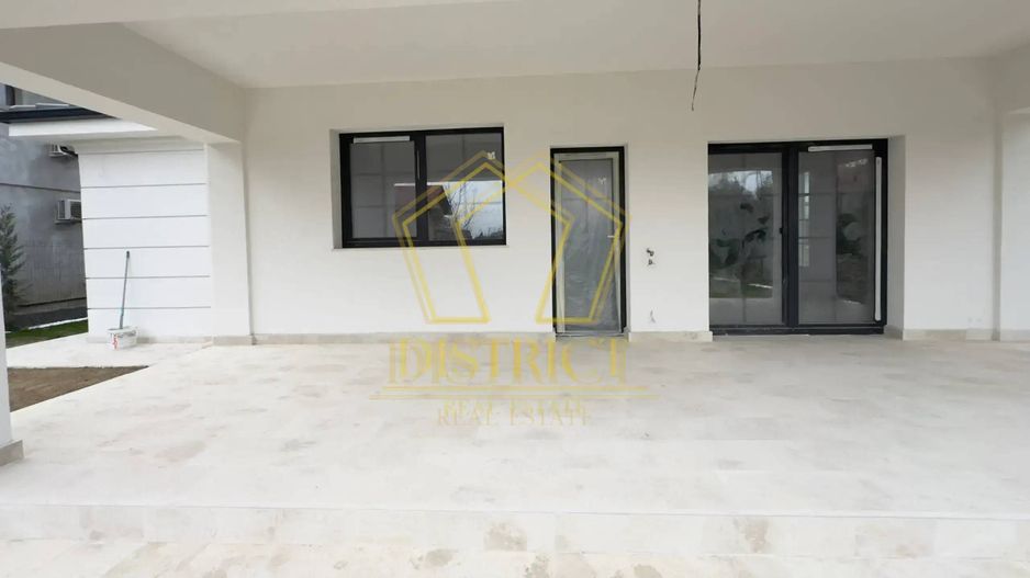 Casa superba cu 5 camere si garaj | Dumbravita - Poză 1