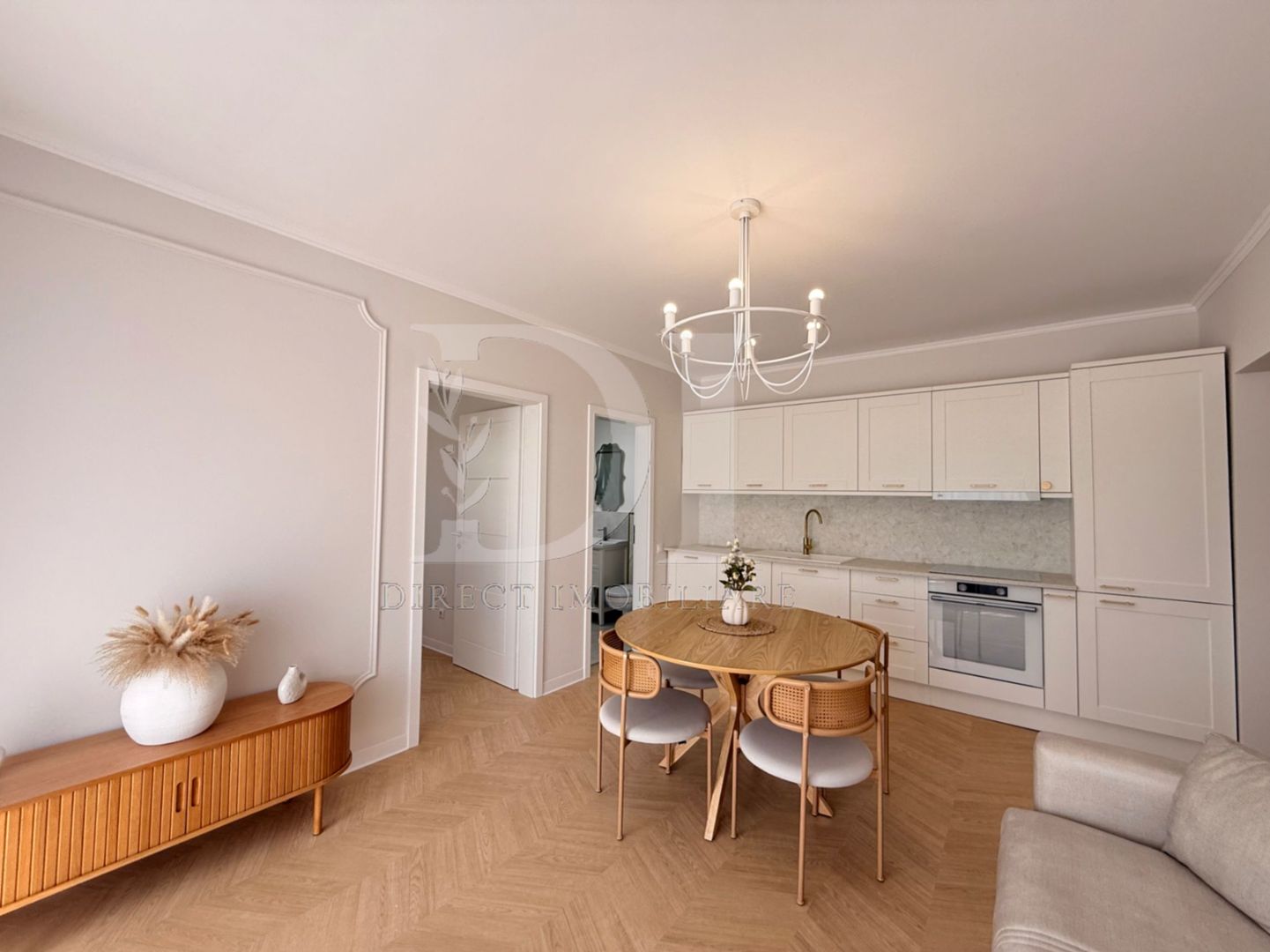Apartament la cheie de cheie / etaj intermediar / Zona Terra - Poză 1