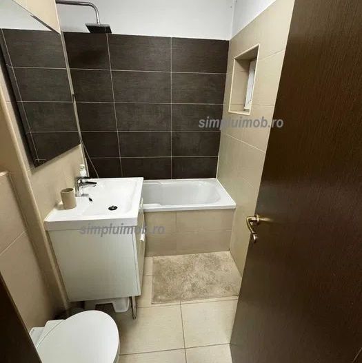 Decomandat Renovat Spatios 4 Camere Colentina - Poză 6