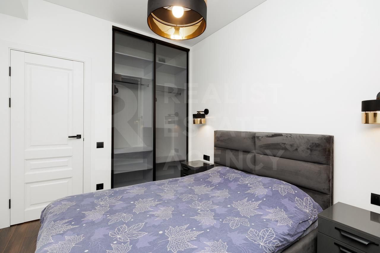 Chirie, apartament, 4 camere, strada Nicolae Costin, Buiucani - Poză 1