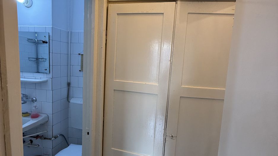 Apartament 3 camere 60 mp etaj 2 - Campina ,langa OMV - Poză 19