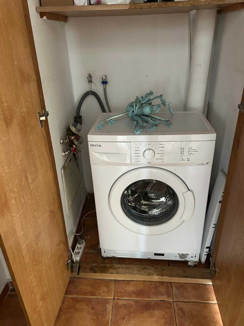 Apartament 3 camere, 2 băi, 50 m de metrou Ștefan cel Mare - Poză 7