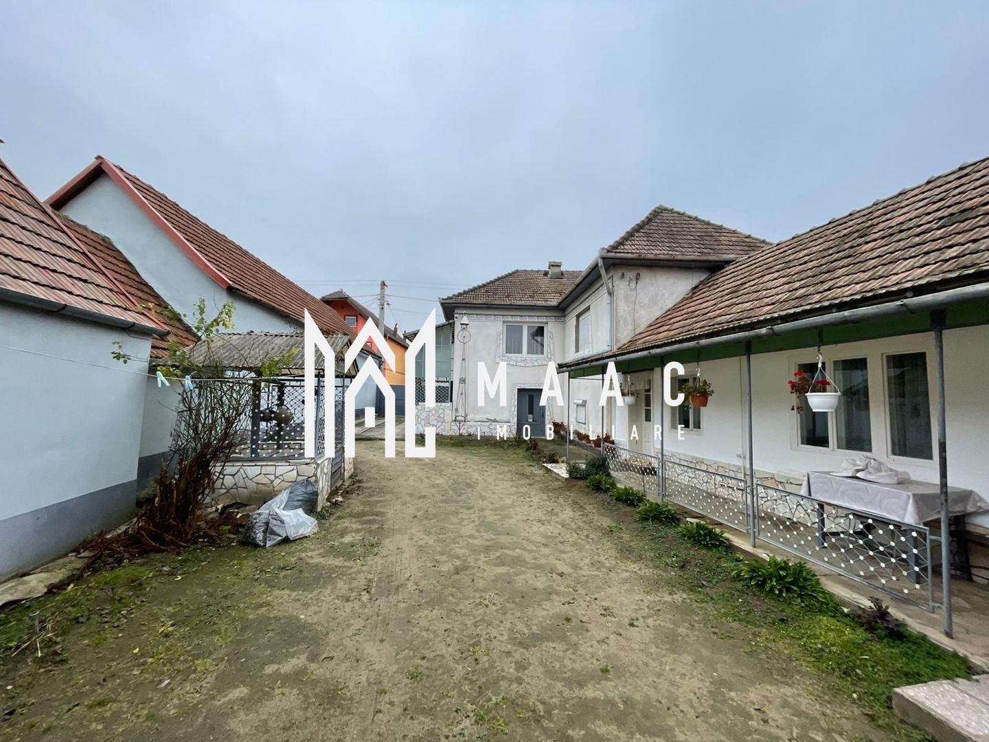 Casă I Teren de 4.500 mp I Anexe I Seica Mare - Poză 7