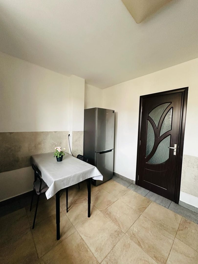 BRASADAS închiriază ap 3 cam etaj 3/8 zona OBOR 1min Metrou. - Poză 17