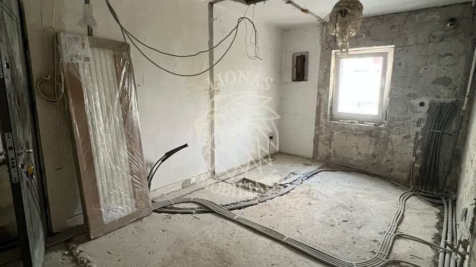 Apartament de vânzare 2 camere Gherla zona Centrala - Poză 5