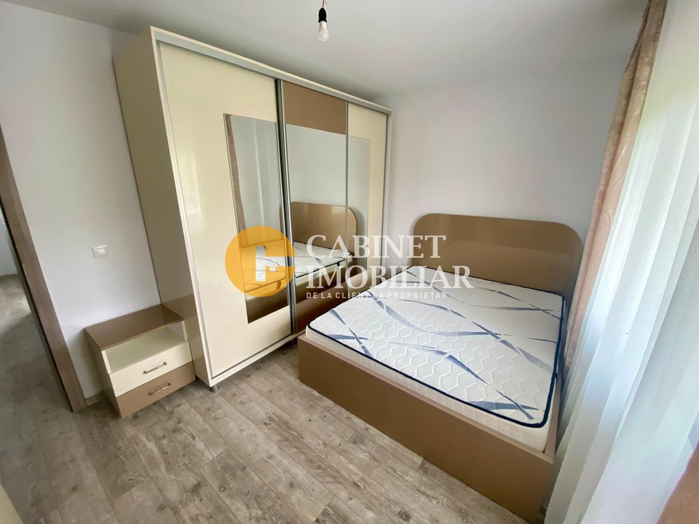 VISAN - 3 CAMERE - BLOC NOU - INTABULAT - LOC PARCARE INCLUS - Poză 2