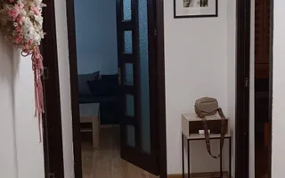 Apartament renovat 3 camere 66 mp utili 2 balcoane 2 bai zona Turnisor - Poză 12