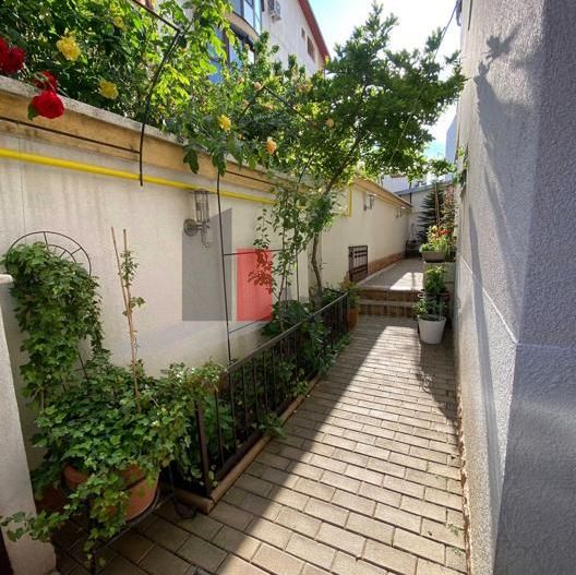 VILA IN ZONA FLOREASCA- DOROBANTI - Poză 5