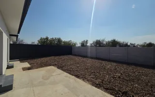 Casă individuală  – Tunari | 130 mp construiți,  teren 400 mp - Poză 15