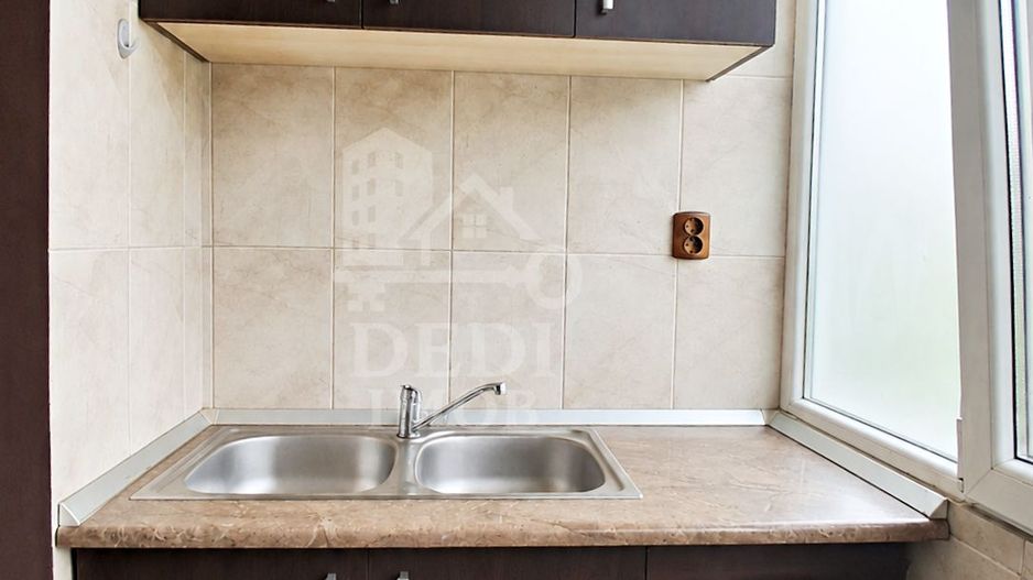 Apartament 3 camere de vânzare in zona Decebal, Oradea - Poză 6