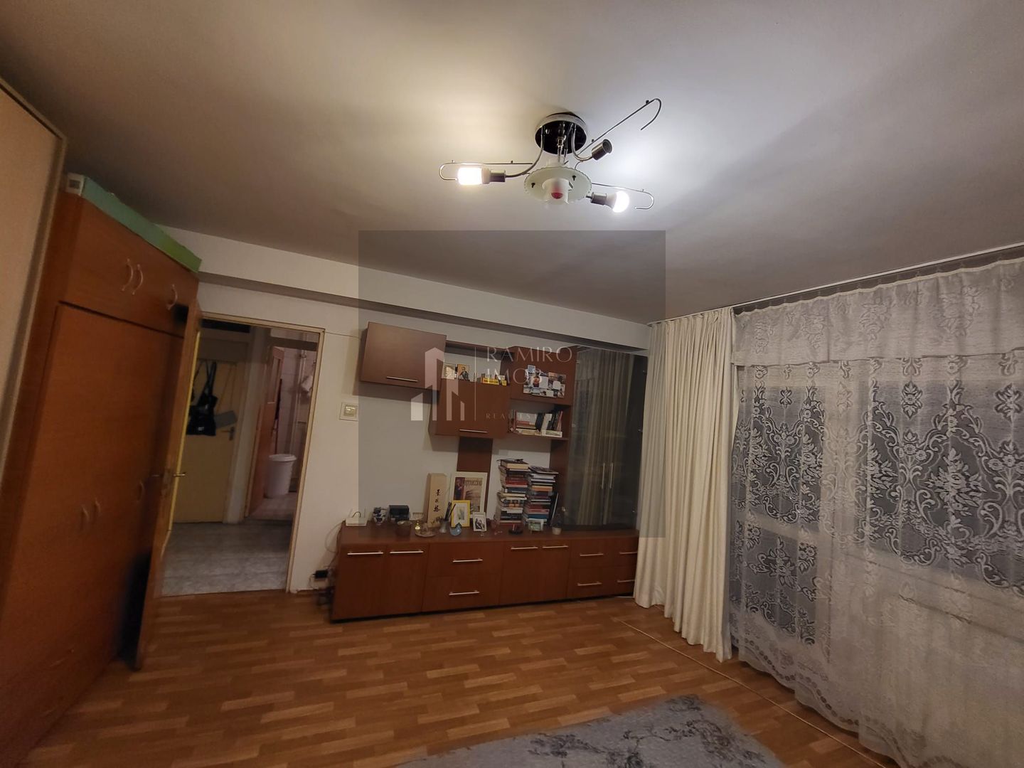 Garsoniera zona Piata Sudului/1983 xy - Poză 4