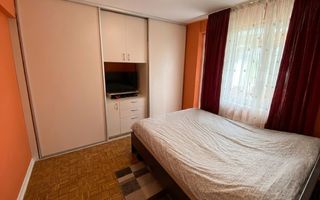 Apartament 2 camere decomandate, 52 mp, parcare, balcon, zona Gruia - Poză 1