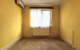 🏡 Apartament 2 camere, etaj 3, stradal – zonă excelentă Micro 40 - Poză 13