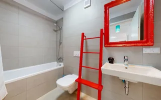 Coresi Urban Vibe | Apartament modern cu vedere directă la pietonală - Poză 26