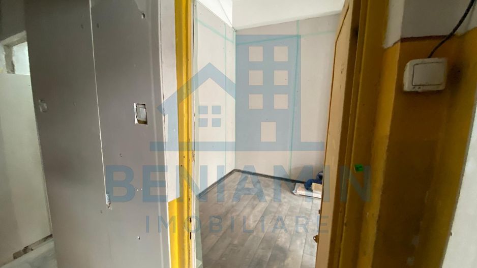 Spatiu comercial 44 mp, parter, renovabil dupa chirias, Craiovita - Poză 5