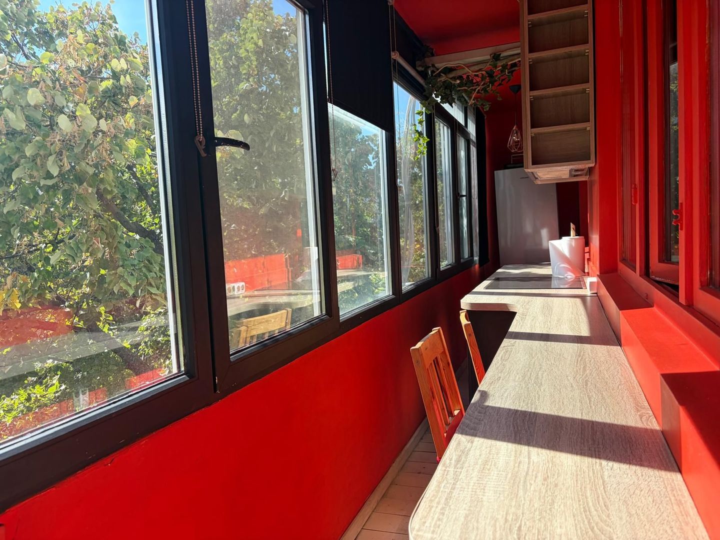 Apartament cochet, doua camere semidecomandat, 1 Mai - Poză 11