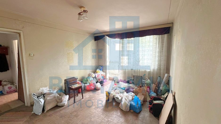 Apartament-2 Camere-48mp-CT- Etajul 2-Izolat-Bulevardul Saturn-Brasov - Poză 3