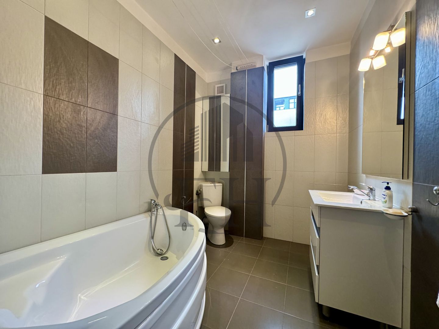 SOLD / VANDUT Apartament 2 camere de vânzare Constanța, zona Campus - Poză 8