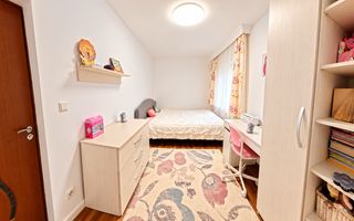 DE ÎNCHIRIAT 4 CAMERE - SEMICENTRAL - Poză 5