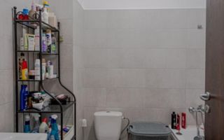 Ap. 3 cam 72 mp de vanzare  Et.3/4 An 2020  Metalurgiei Binelui - Poză 6