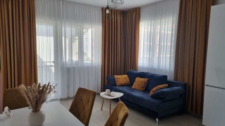 Giroc-UM | 3 Camere | Etaj1 | Mobilat si Utilat | Centrala proprie | Loc parcare - Poză 1