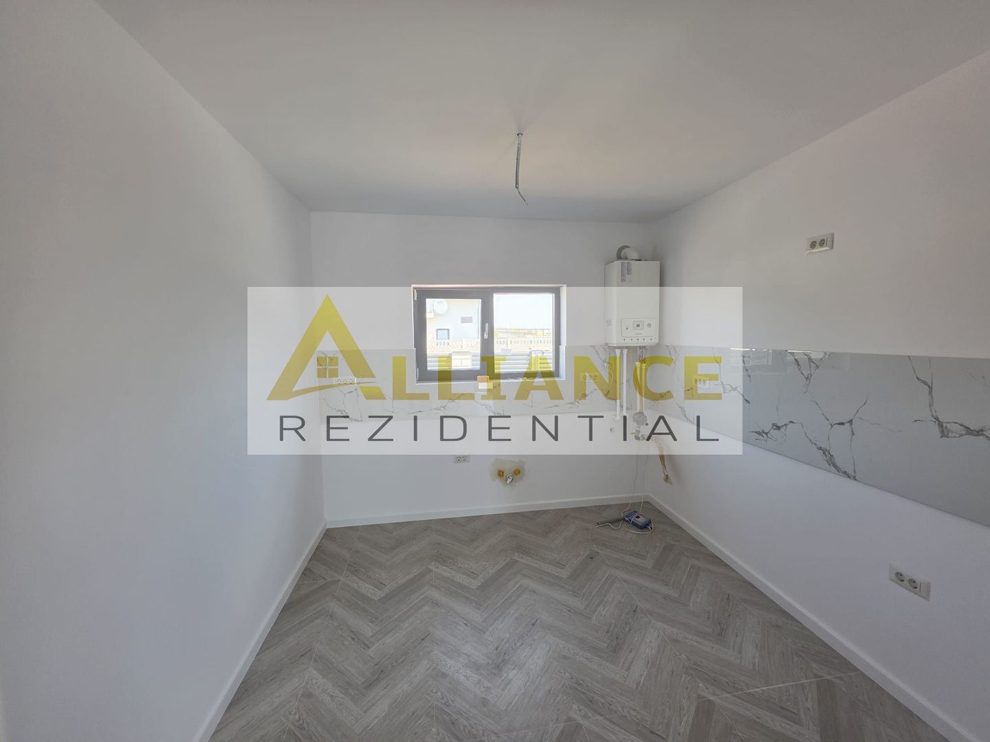 Casa 4 Camere | Teren 430 mp - Poză 8