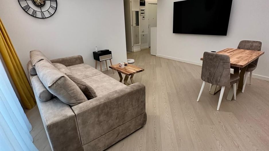 Apartament 3 camere modern | Cortina North - Poză 12