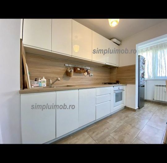 Arena Nationa 3 Camere Renovat - Poză 1