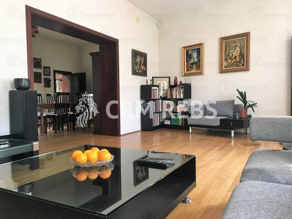 Vila - 6 camere - Victoriei - Poză 2