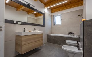 Casa deosebita de vanzare in Giarmata COMISION 0% CUMPARATOR - Poză 10