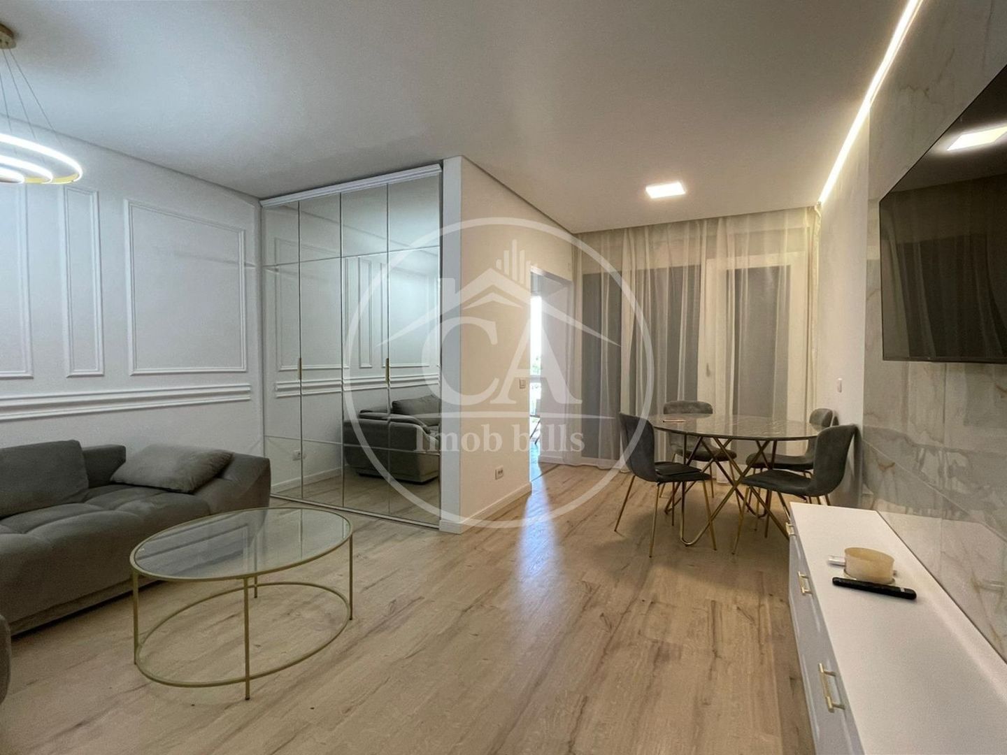Apartament de închiriat cu 2 camere LUX în WEST RESIDENCE, Oradea - Poză 3