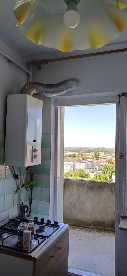 Vând apartament 2 camere  pe str.Prahovei bl.42. - Poză 4