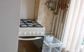 Apartament 2 camere , etajul 1, zona Intre Lacuri - Poză 5