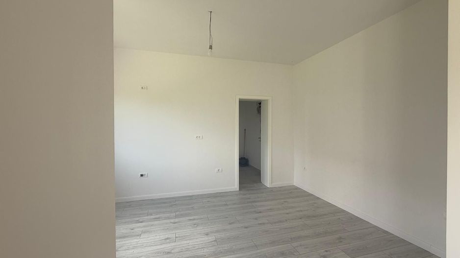 Casa individuala contemporana premium - Dumbravita - Poză 9