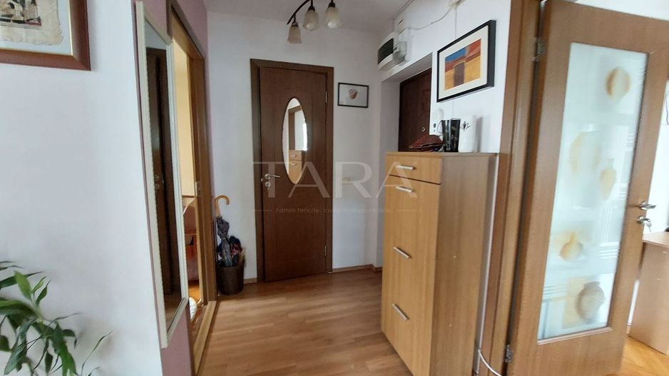 Apartament 3 camere decomandat, investitie, zona Ion Mester. - Poză 4