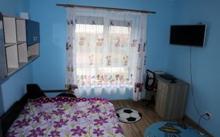 Bloc nou. Zona Buziasului . Langa Continental - Poză 11