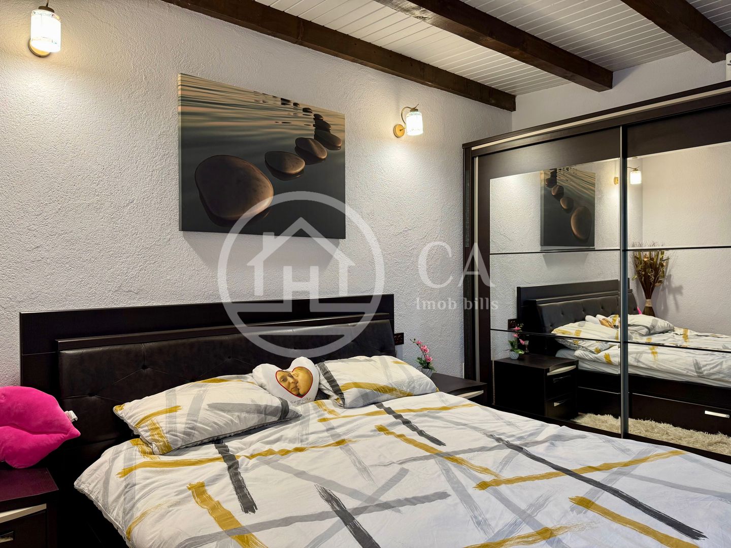 Casă de vânzare cu 6 camere in cartierul Tineretului, Oradea - Poză 9