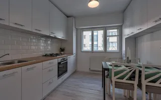 Apartament superb de 3 camere zona Universitate - Poză 15
