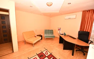 Vila spatioasa, pretabil pentru locuit/clinica, zona Micro 17 – Galati - Poză 47