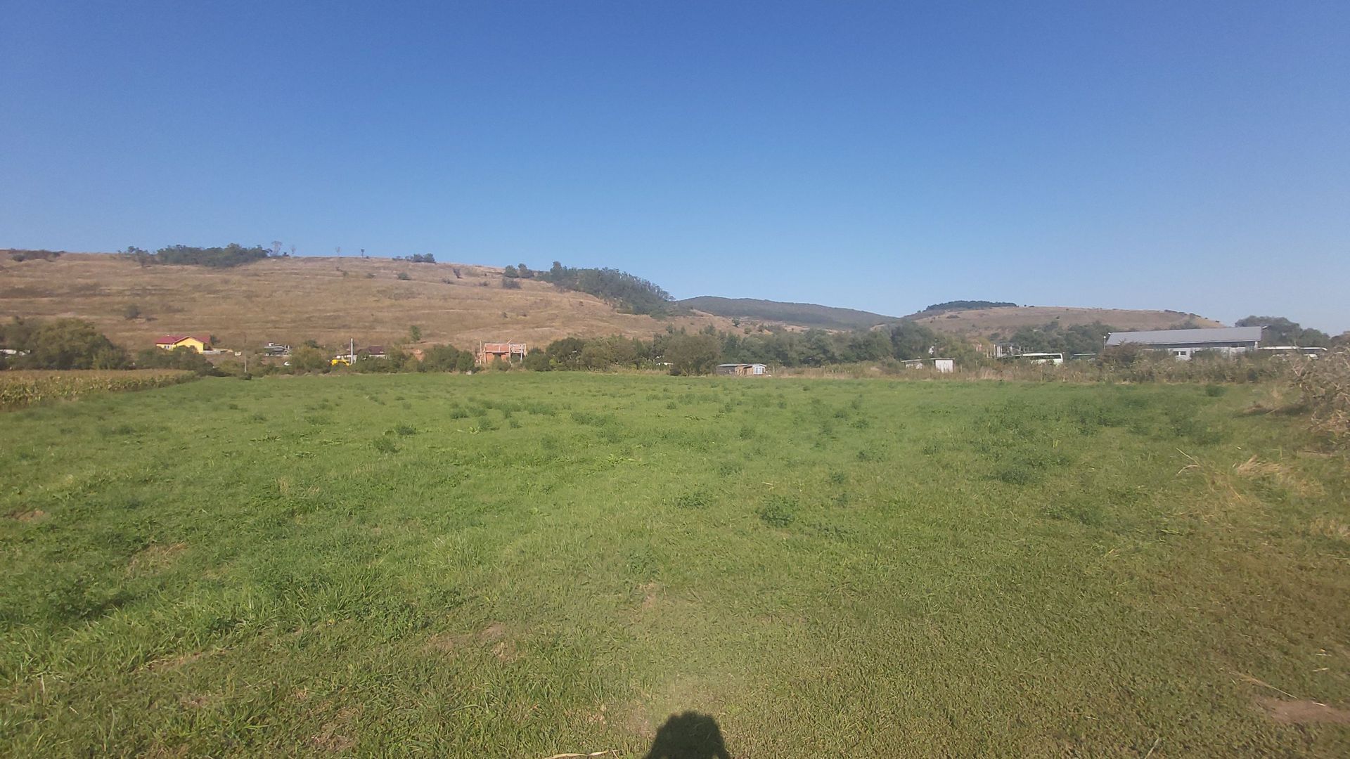 De vanzare teren cu autorizatie constructie hala - Poză 1