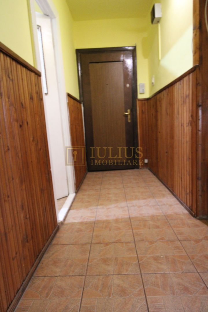 Apartament 3 camere, decomandat, 2 bai, zona Aradului - Poză 15
