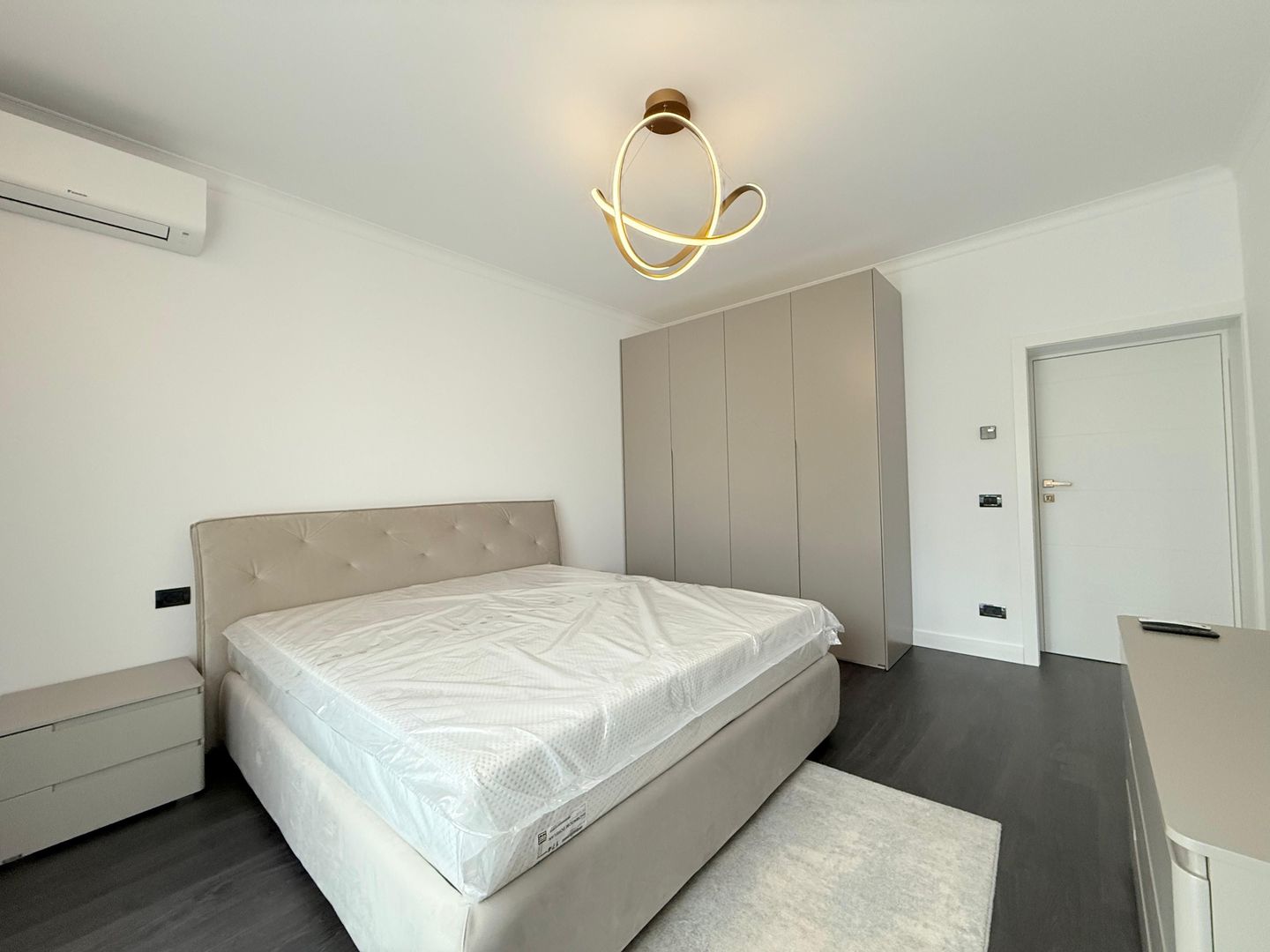 APARTAMENT 3 CAMERE - LUX | 2 BOXE | DOROBANTI - Poză 8